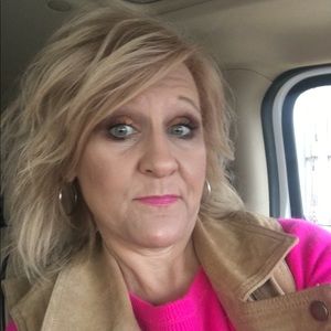 Meet your Posher, Donna